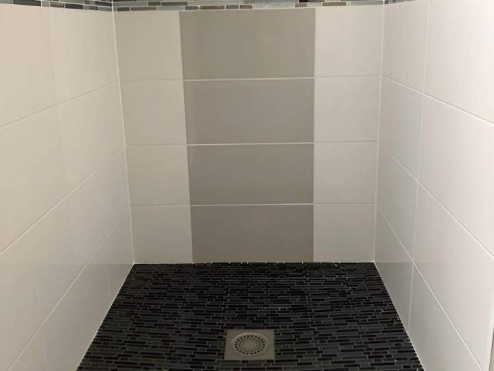 Travaux de rénovation salle de bains Breuillet